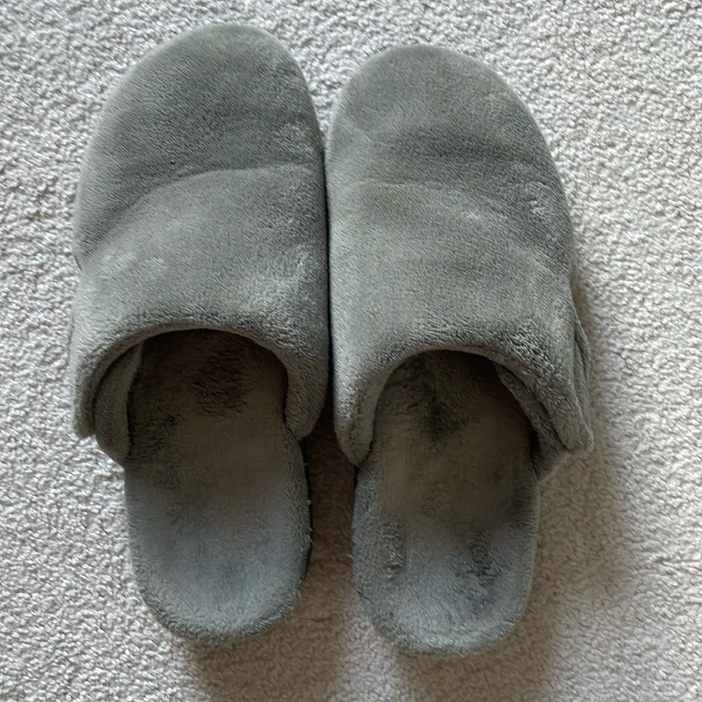 Vionic Gemma Gray Mule Slipper, Women’s Size 11